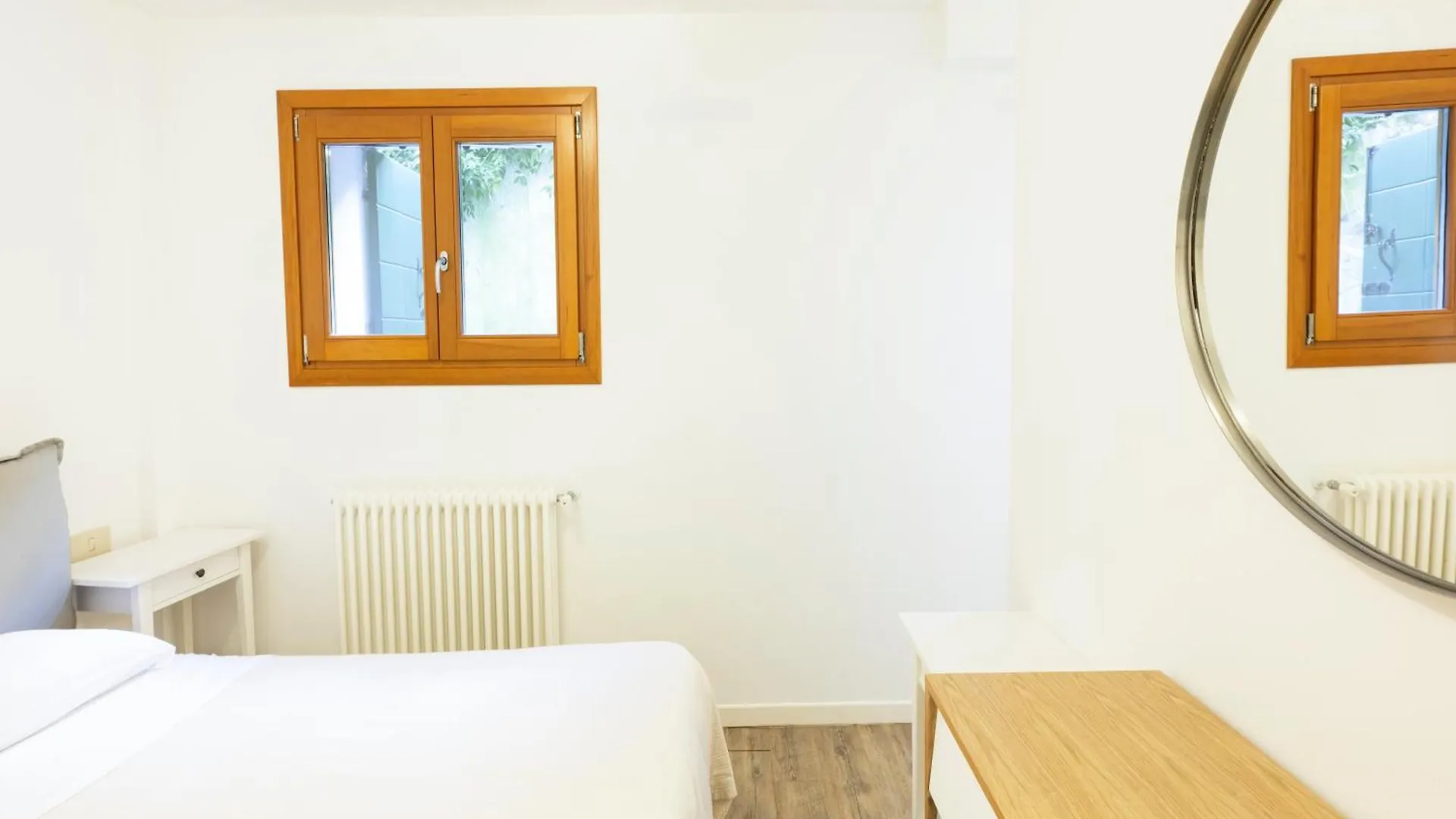 Apartment Easylife - Ca Bianca Venetian Suite